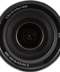 Sony E 18-200mm f3.5-6.3 OSS