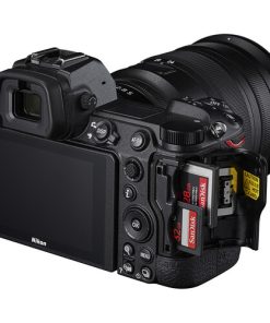 Nikon Z6 II with NIKKOR Z 24-70mm F/4 S
